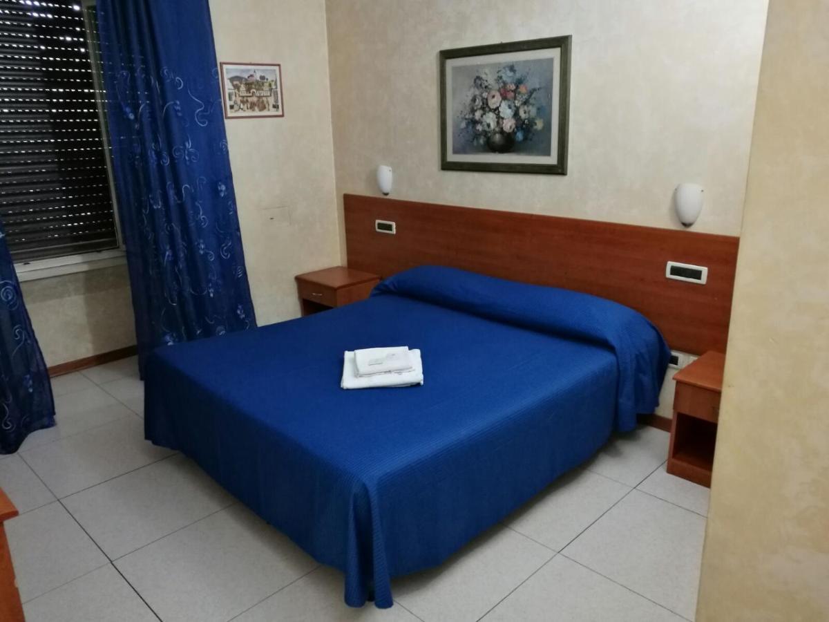 Casa Ros Via Ostiense 73 Hotel - Rome — Photos 3
